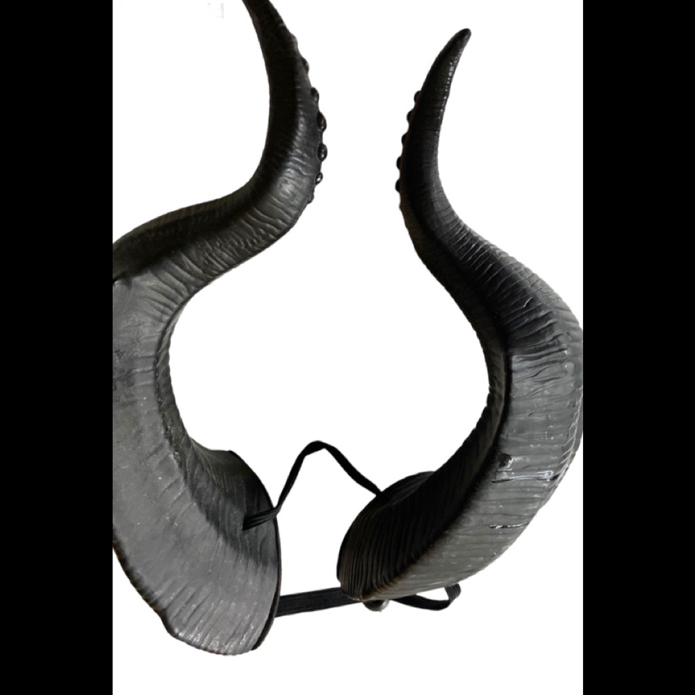 - Disney Malificient costume horns adjustable perfect for Halloween or cosplay